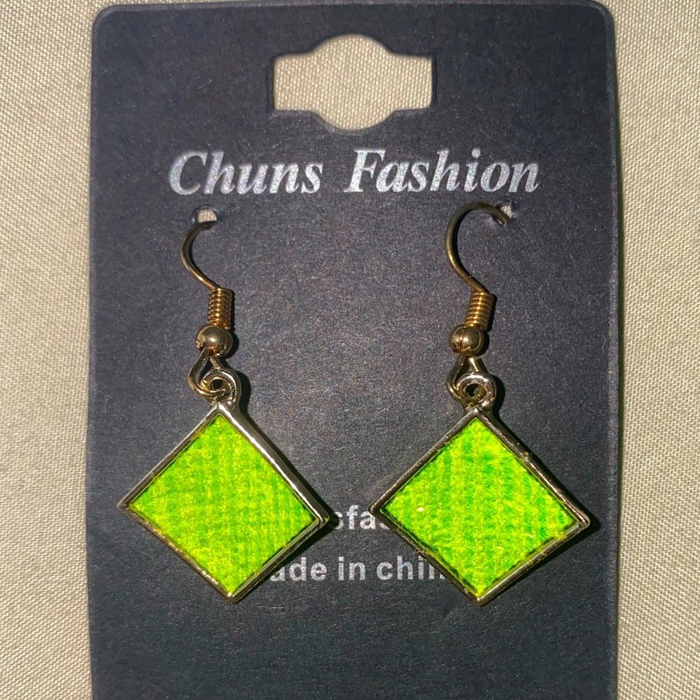 Chuns Fashion Lime Green Earrings